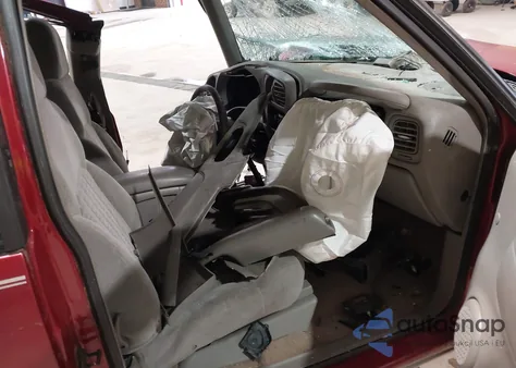 1999 Chevrolet S-10 Ls z USA, uszkodzony, nr VIN 1GCCS19X1X8114467